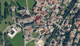 Mals / Burgeis: Sanierungsbedürftiges Wohnhaus mit Wirtschaftsgebäude in zentraler Lage zu verkaufen