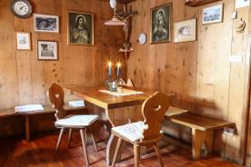 Mals / Burgeis: Gut geführtes Gasthaus mit Zimmern und Privatwohnung zu verkaufen